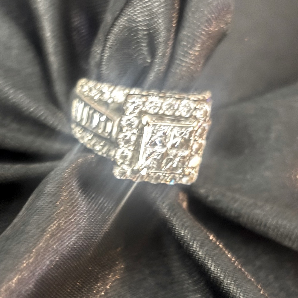 3 carat princess cut engagement ring